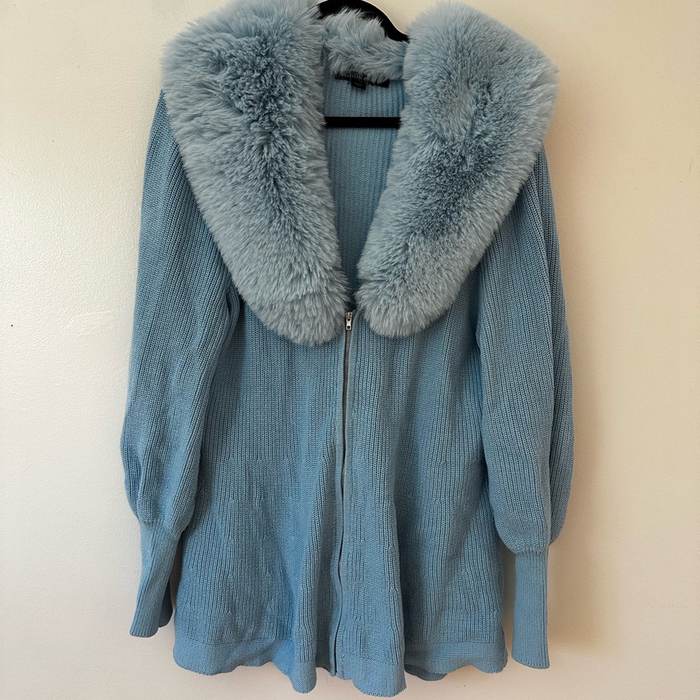 Boston Proper Blue Sweater with Faux Fur Collar 100% cotton
